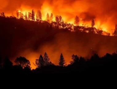 Kαλιφόρνια: 65 νεκροί και 630 αγνοούμενοι από τις φονικές πυρκαγιές! (βίντεο)